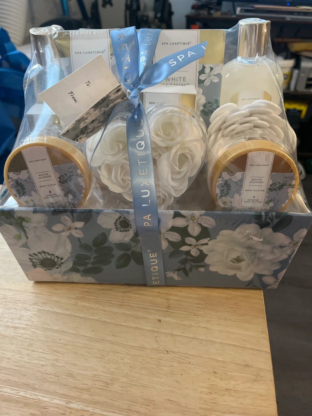 Spa Luxetique White Jasmine Bath & Body Gift Set