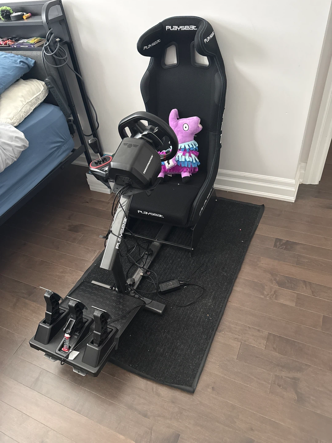 Playseat Evolution Gaming Chair, Logitech G29 Wheel and Pedals - photo 2