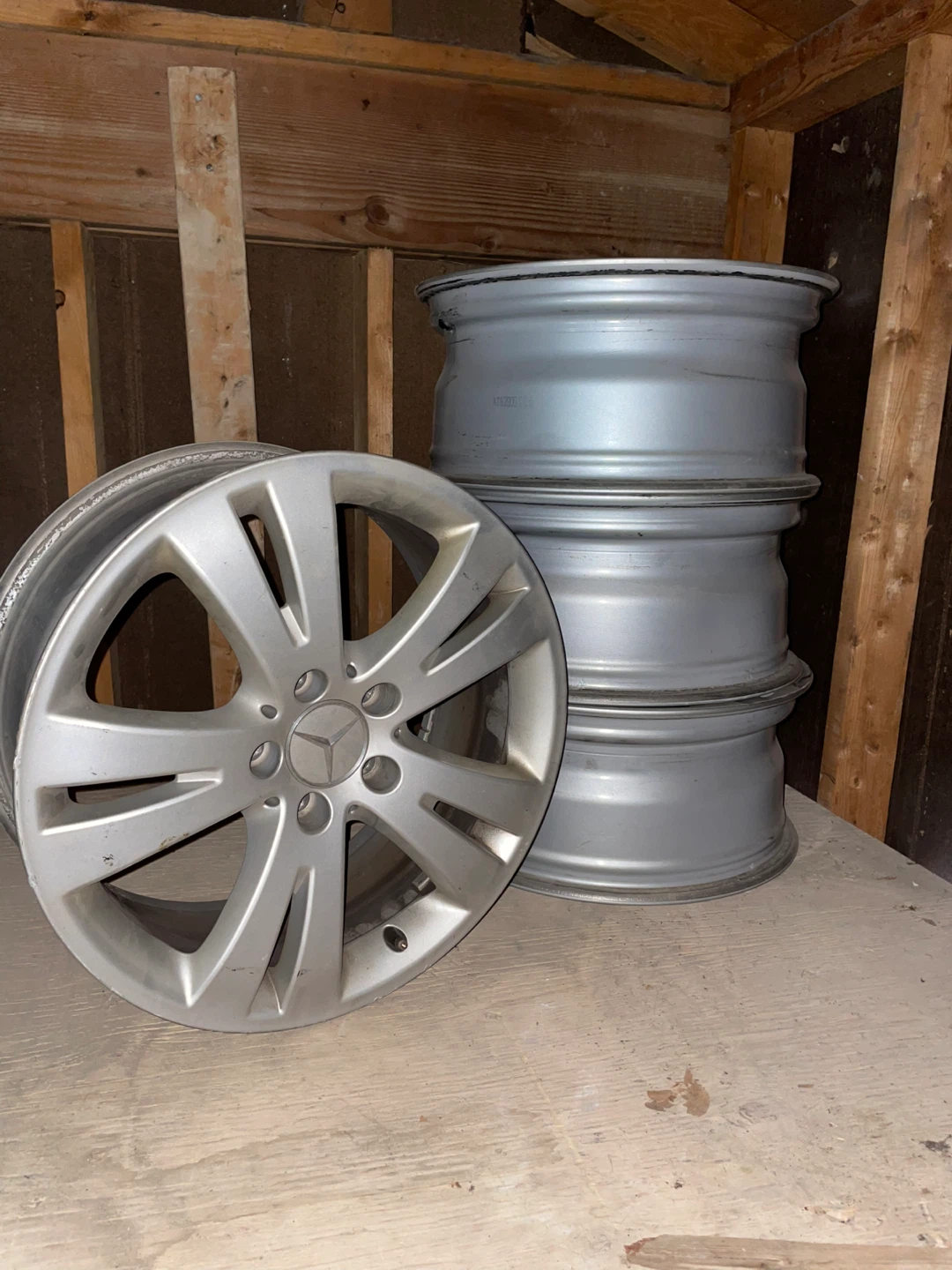 17” x 7 “Silver Alloy Wheel Rim