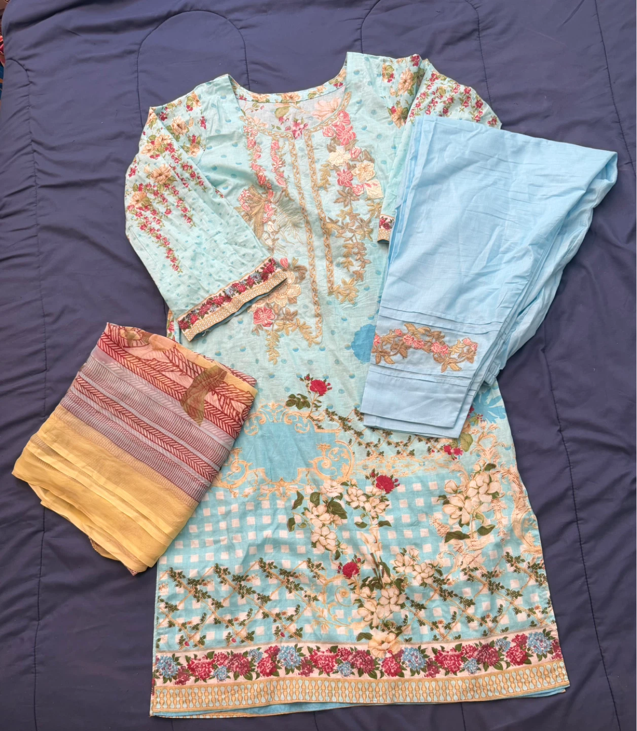 ⚽ Blue Floral Embroidered 3-Piece Suit with Dupatta