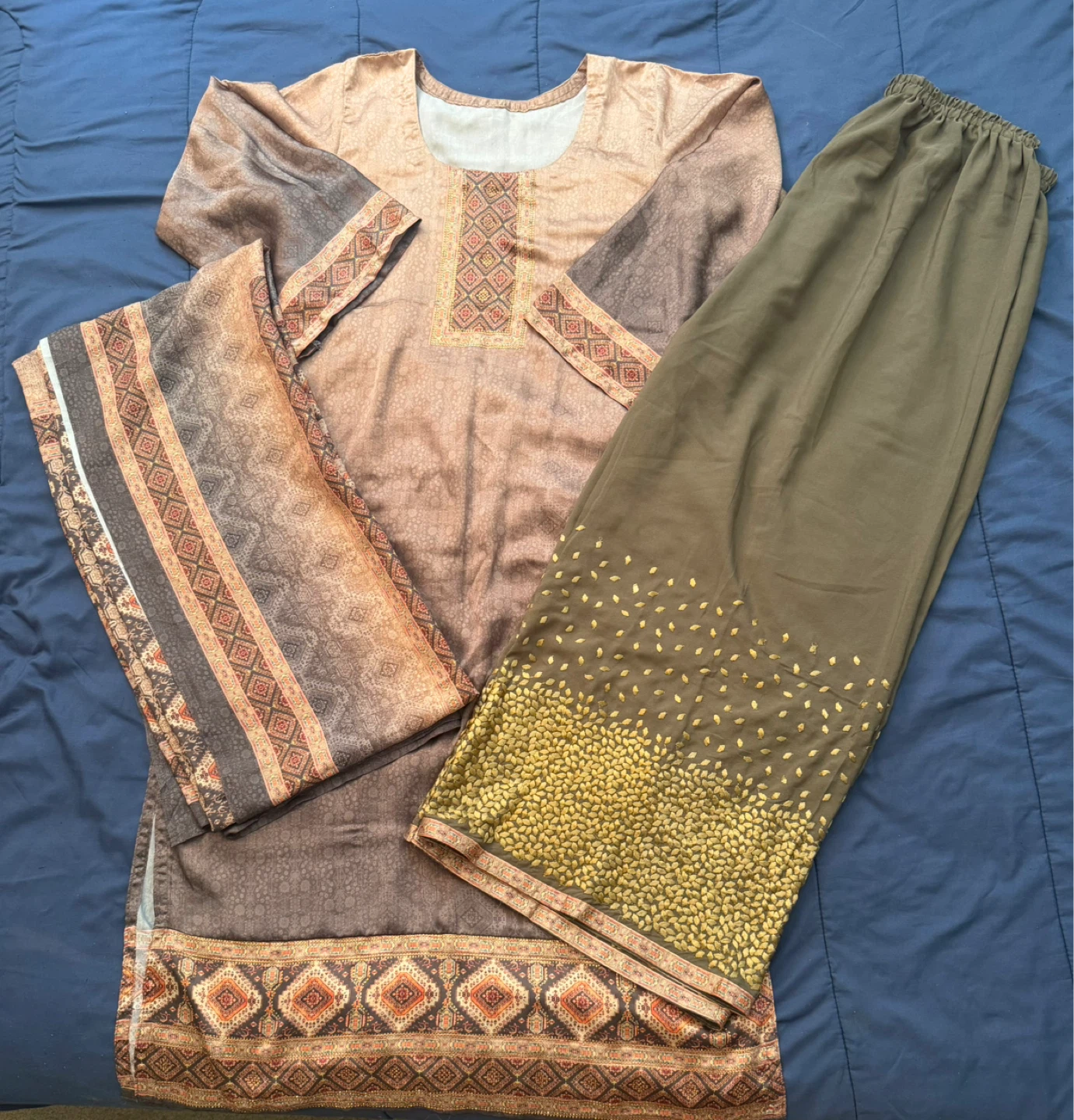 ⚽ Women's Printed Kameez Shalwar Set
