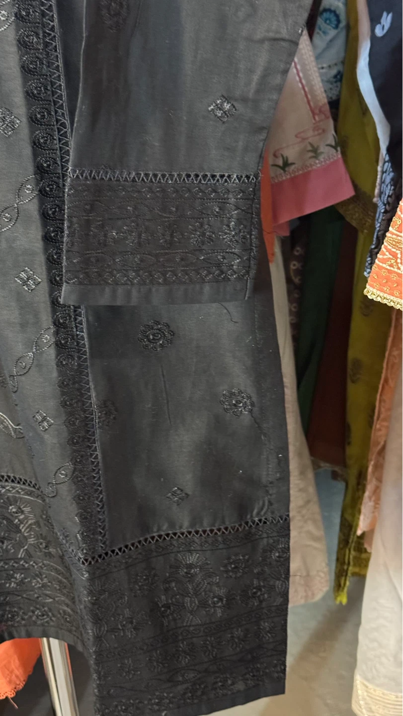 Black chikankari Kurti with Pants and Dupatta - photo 2