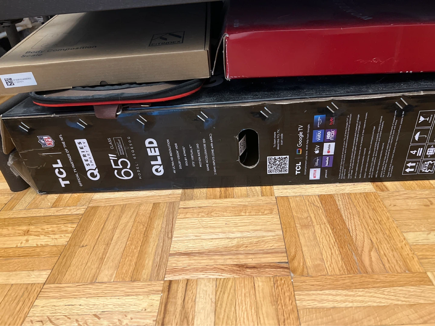 TCL 65" QLED 4K UHD HDR TV - photo 2