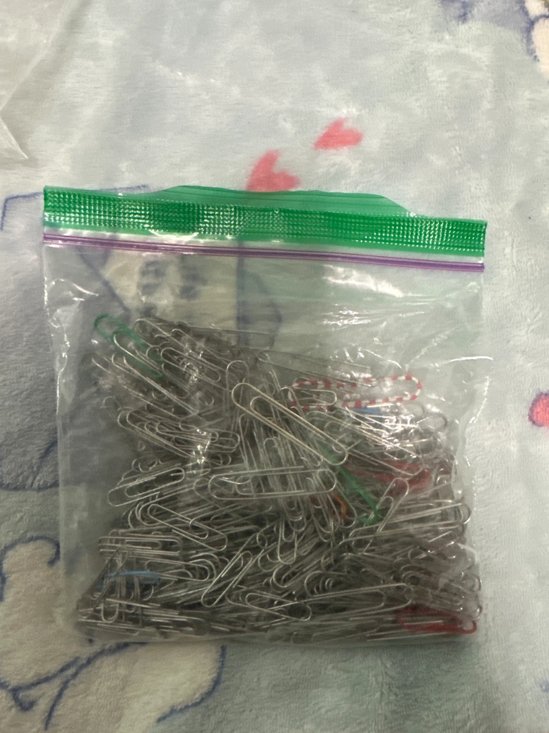 ⚽️Bag of Paper Clips