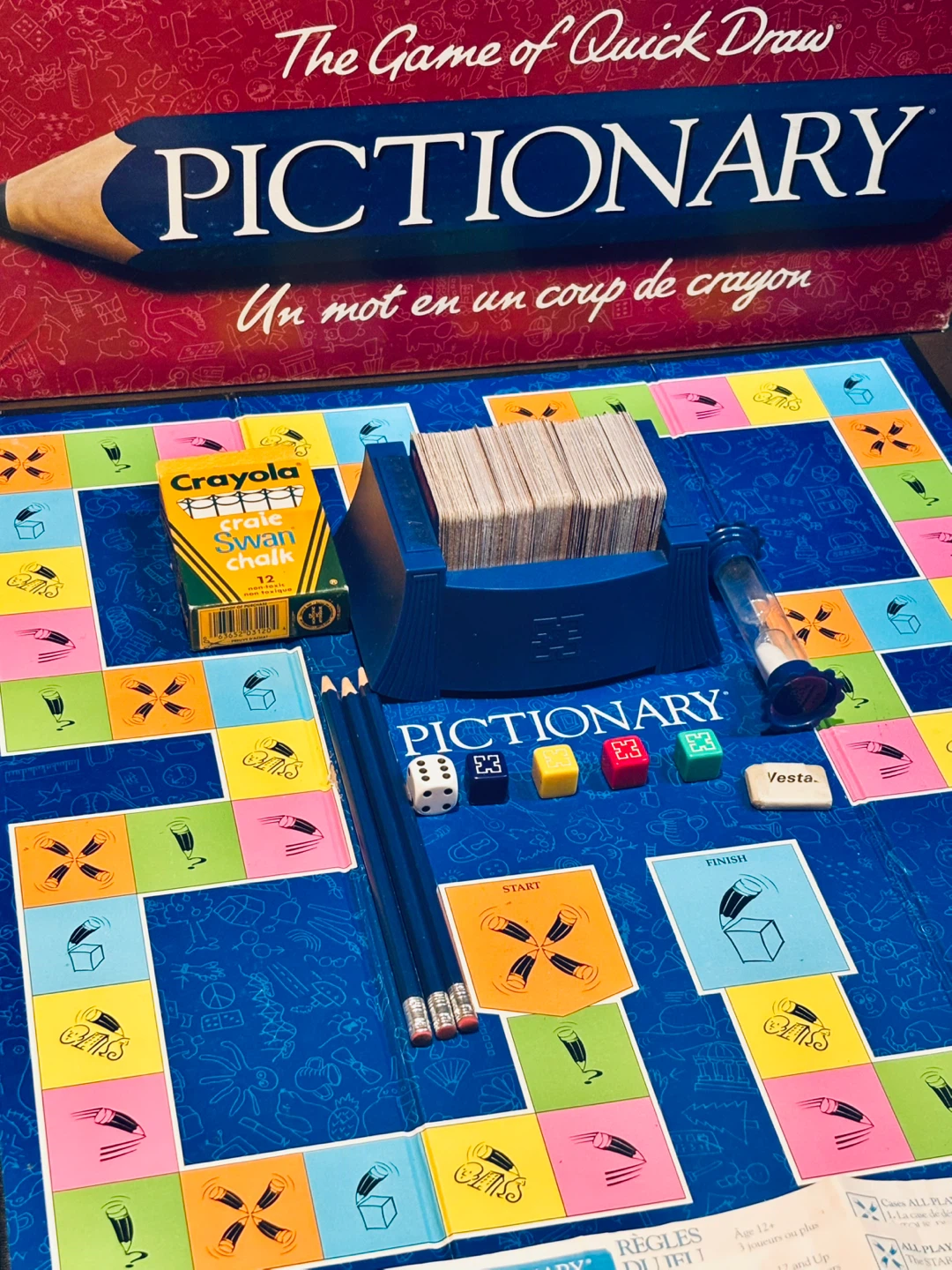 Pictionary The Game of Quick Draw Board Game - photo 4