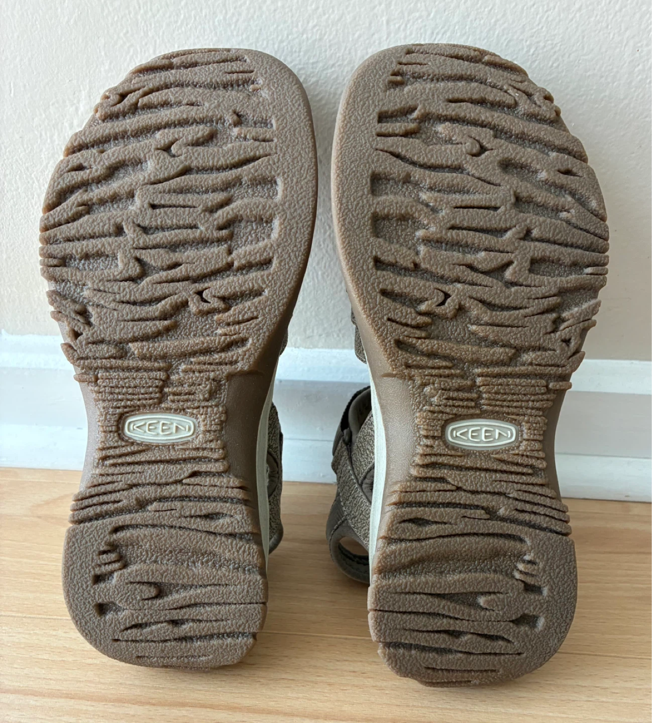 Brand New —Keen Women's Sandals- size 7 - photo 4