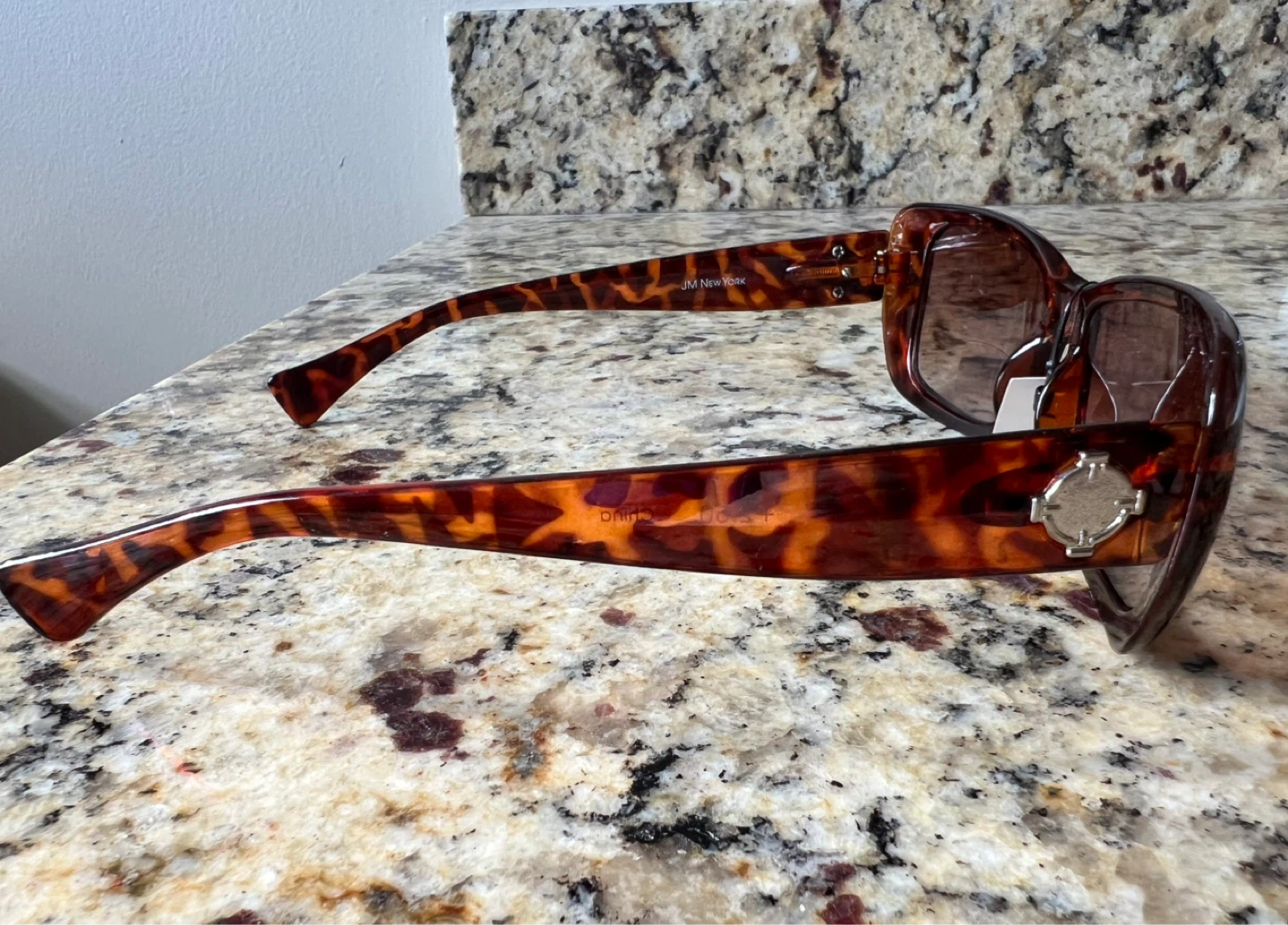JM New York Tortoise Bi-focal Sunglasses ⚽️ - photo 4