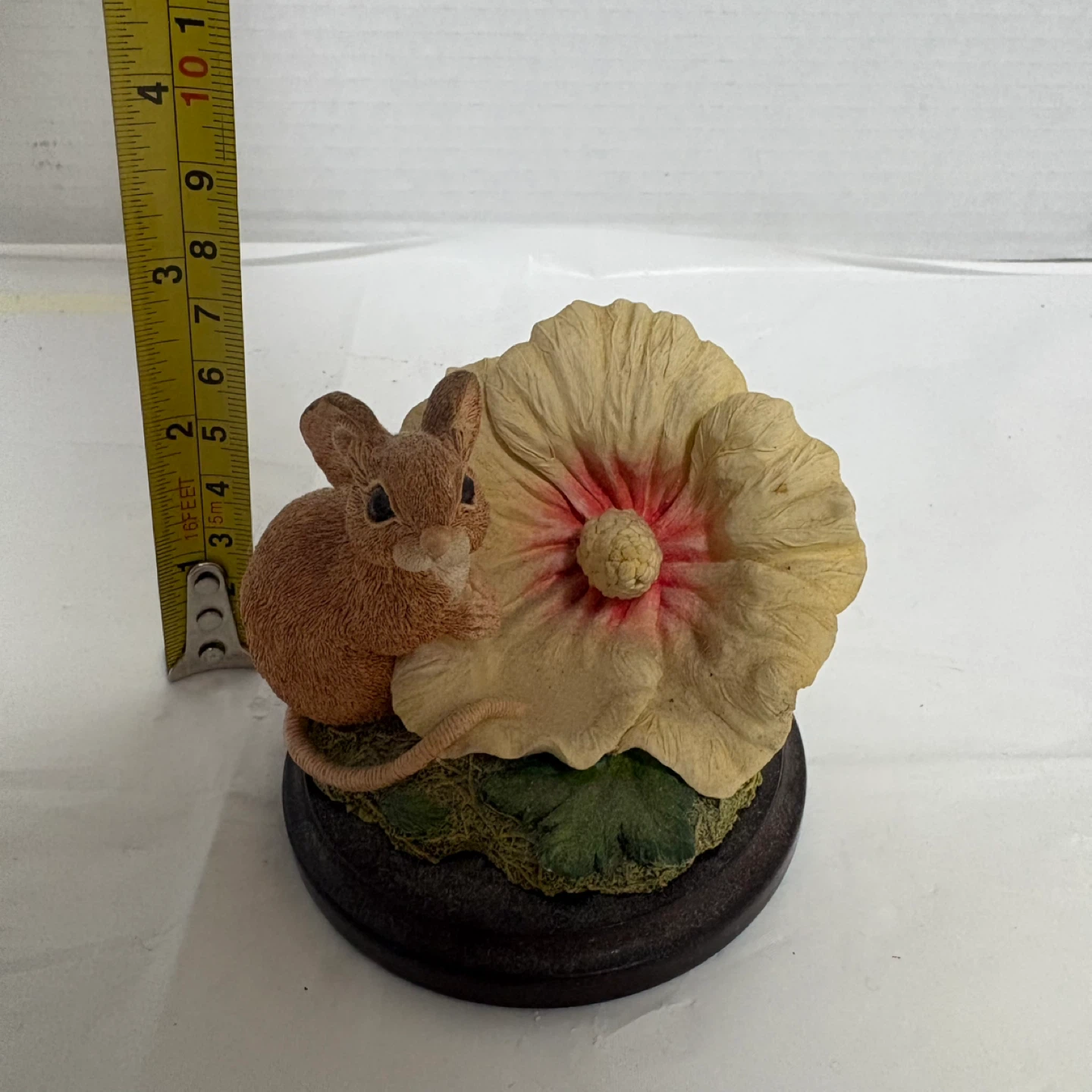 Country Artists Mouse with Hibiscus Figurine - photo 2