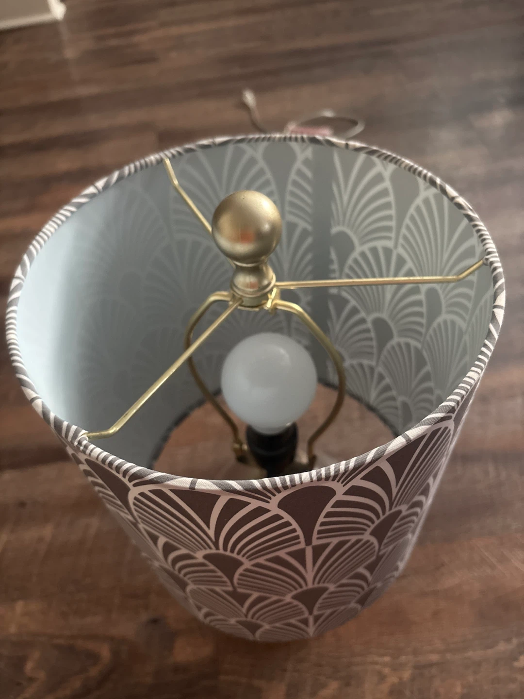 Table Lamp with Decorative Shade ⚽️ - photo 2