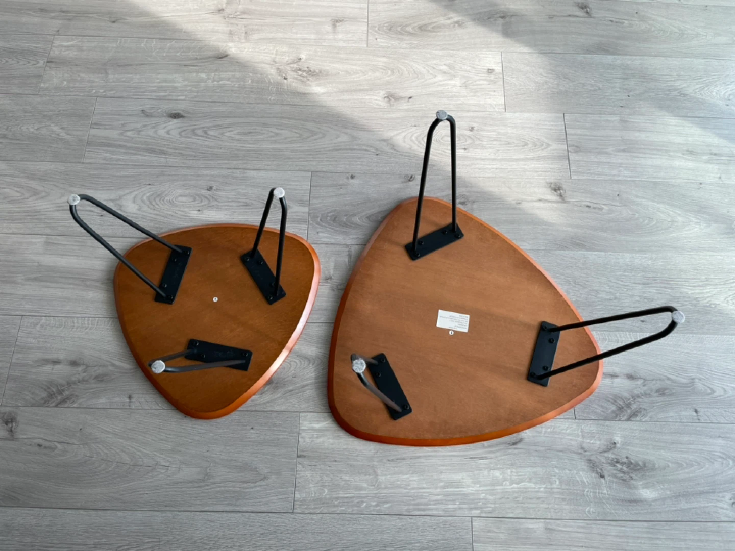 Moving 6/19) Set of 2 Coffee/Accent Tables - photo 2