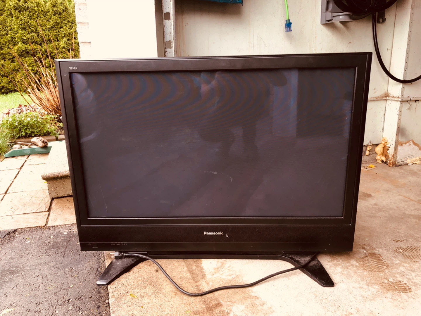 Panasonic TH-42PE7U 42" High Definition Plasma Television