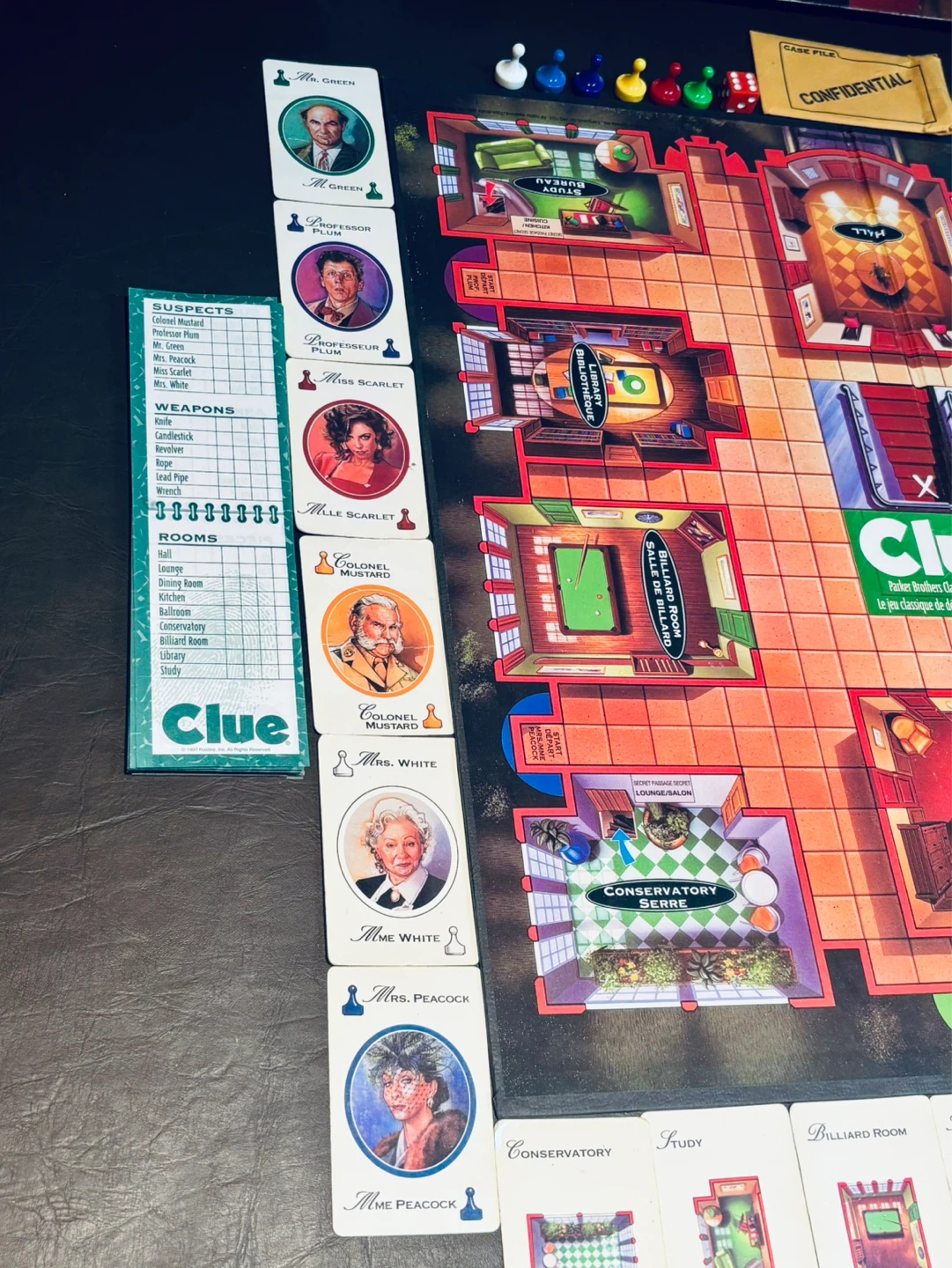 CLUE - Classic Detective Board Game - photo 3