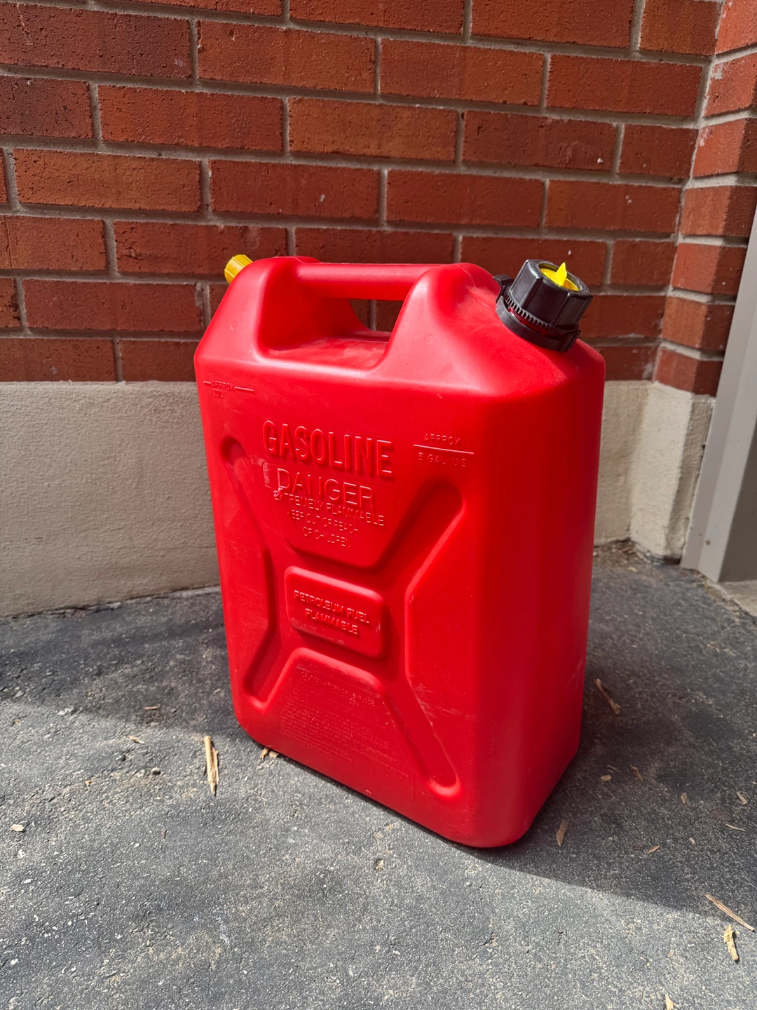 20L Gas Cans for sale - perfect condition