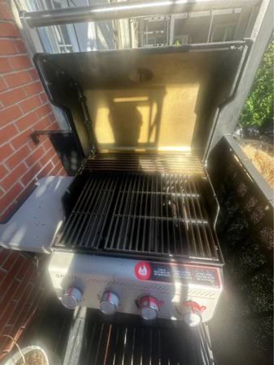 Weber Spirit E-425 Black 4 -Burner Liquid Propane Gas Grill - photo 3