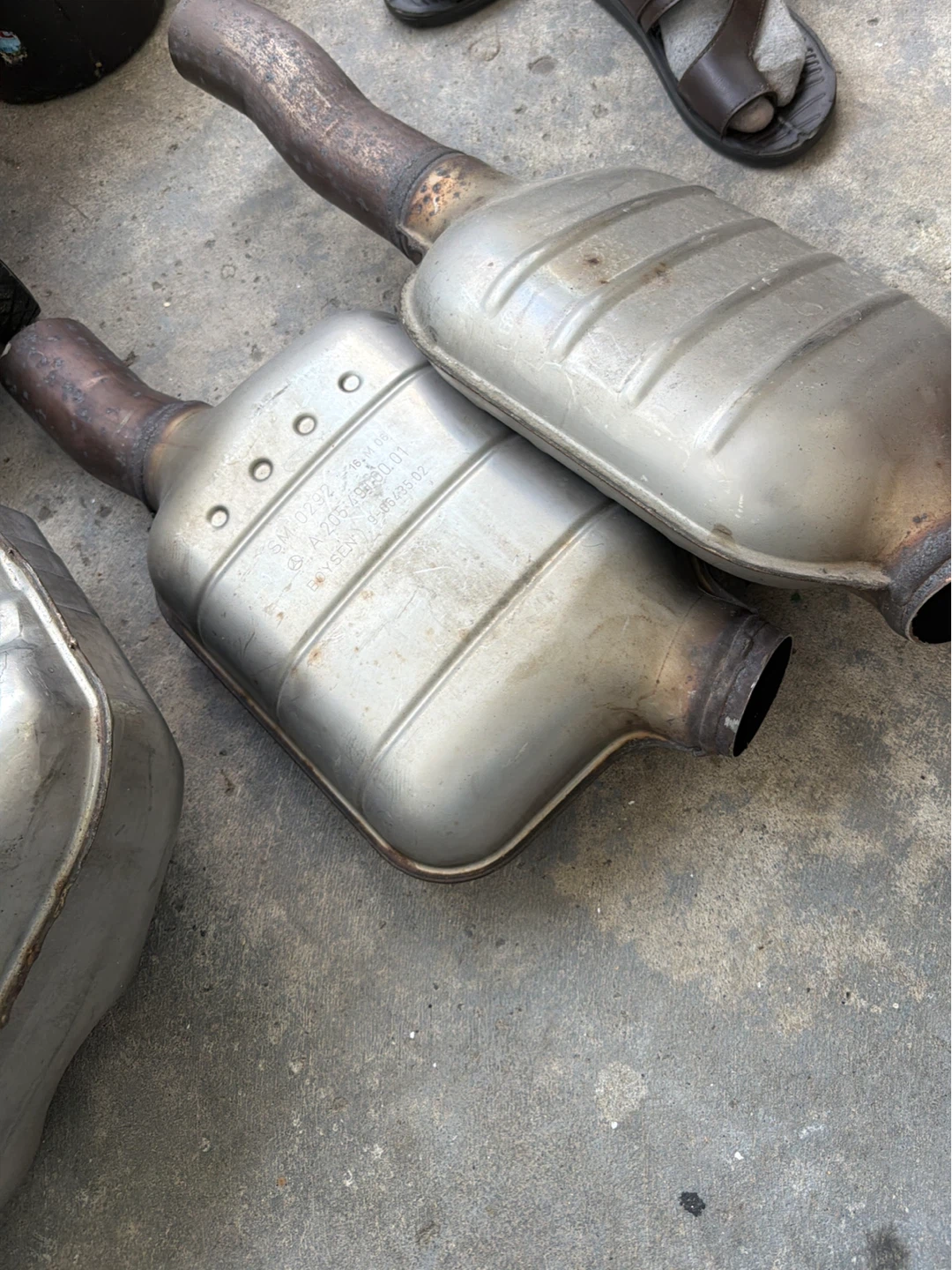 Mercedes-Benz Catalytic Converter - photo 2