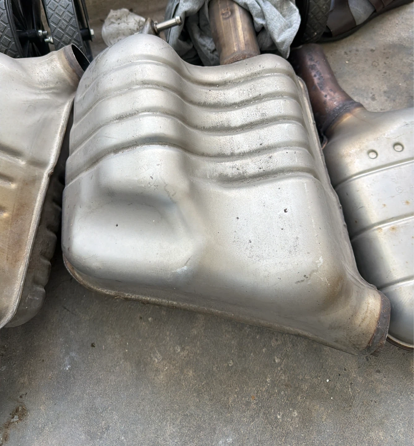 Mercedes-Benz Catalytic Converter - photo 3