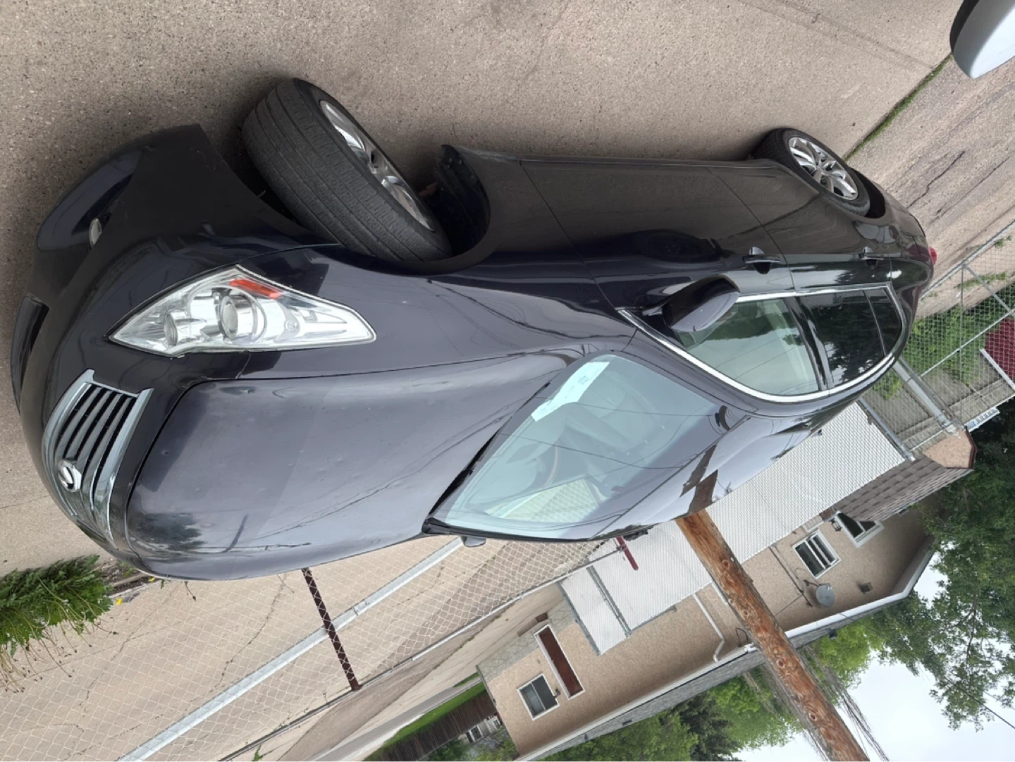 Infiniti G37x Sedan - photo 2