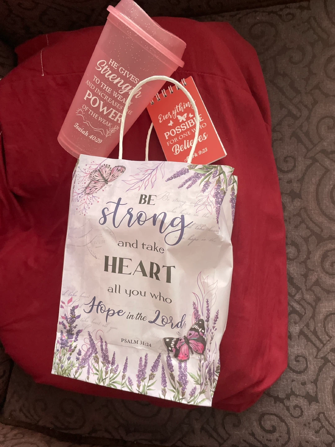 ⚽ Inspirational Gift Bag with Tumbler and Notebook - photo 2