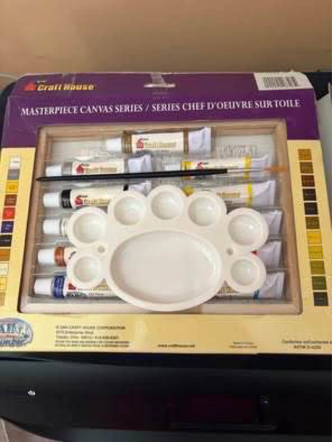 Craft house oil paints- Free