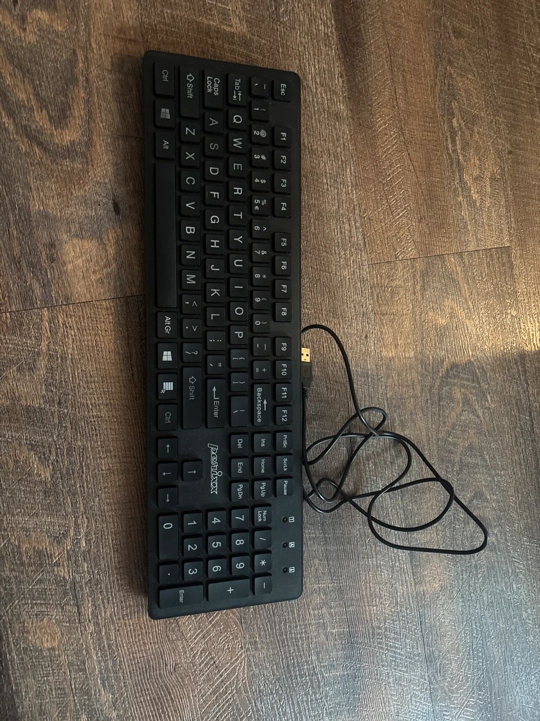 Pandax Wired USB Keyboard ⚽️