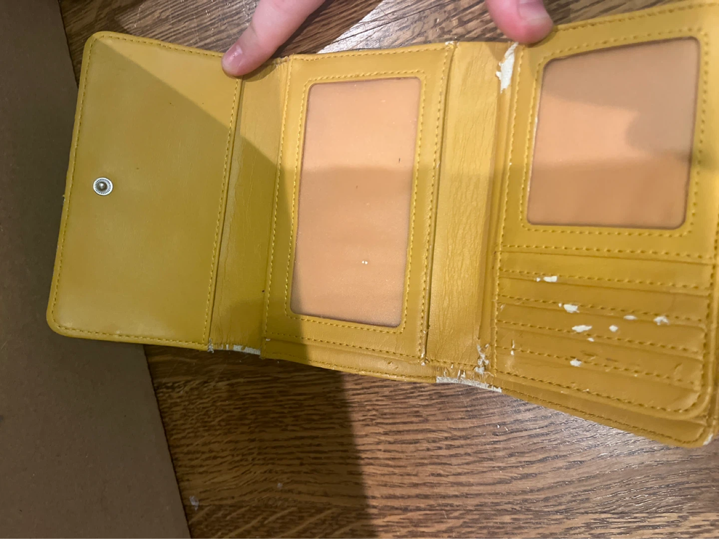 Used wallet - photo 3