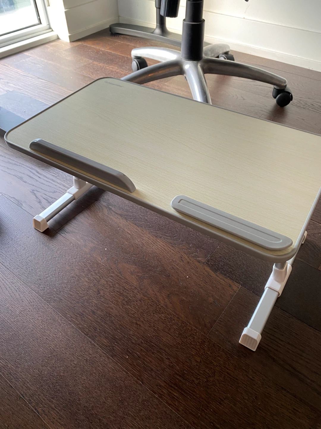 Adjustable Laptop Desk