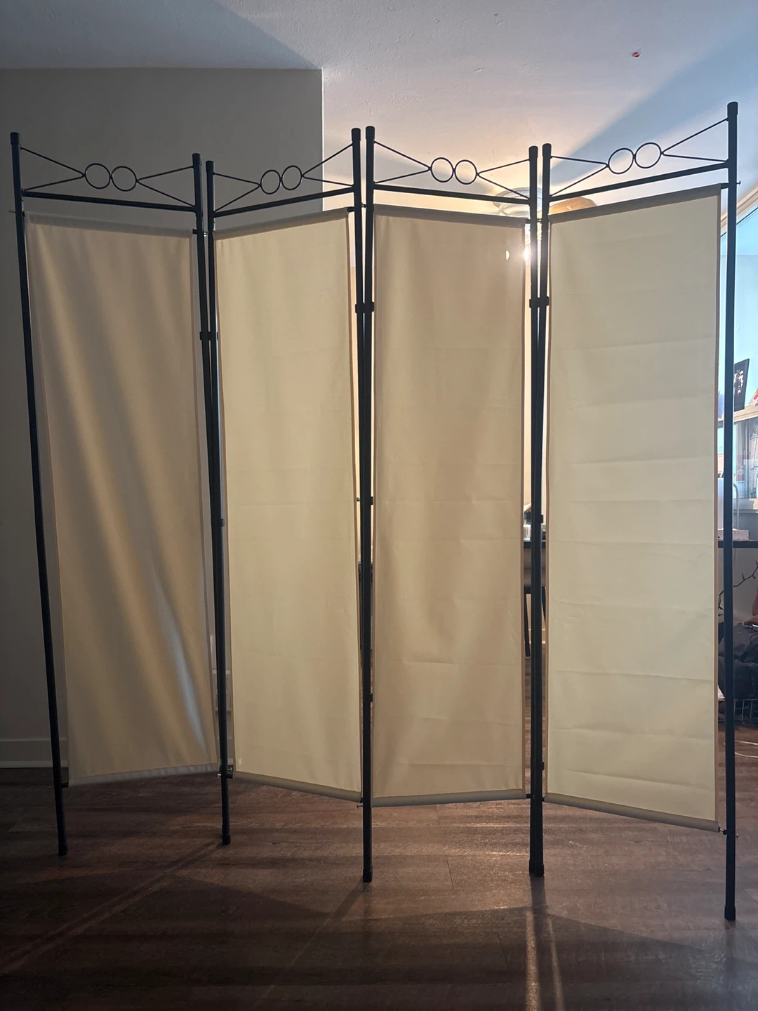 4 Panel Room Divider Screen partition. ⚽️