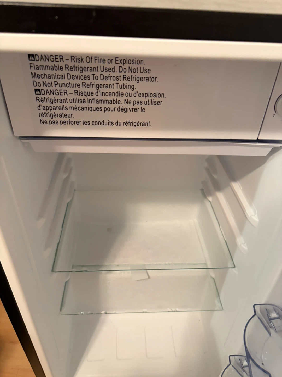 Hamilton Beach Mini Fridge - photo 4