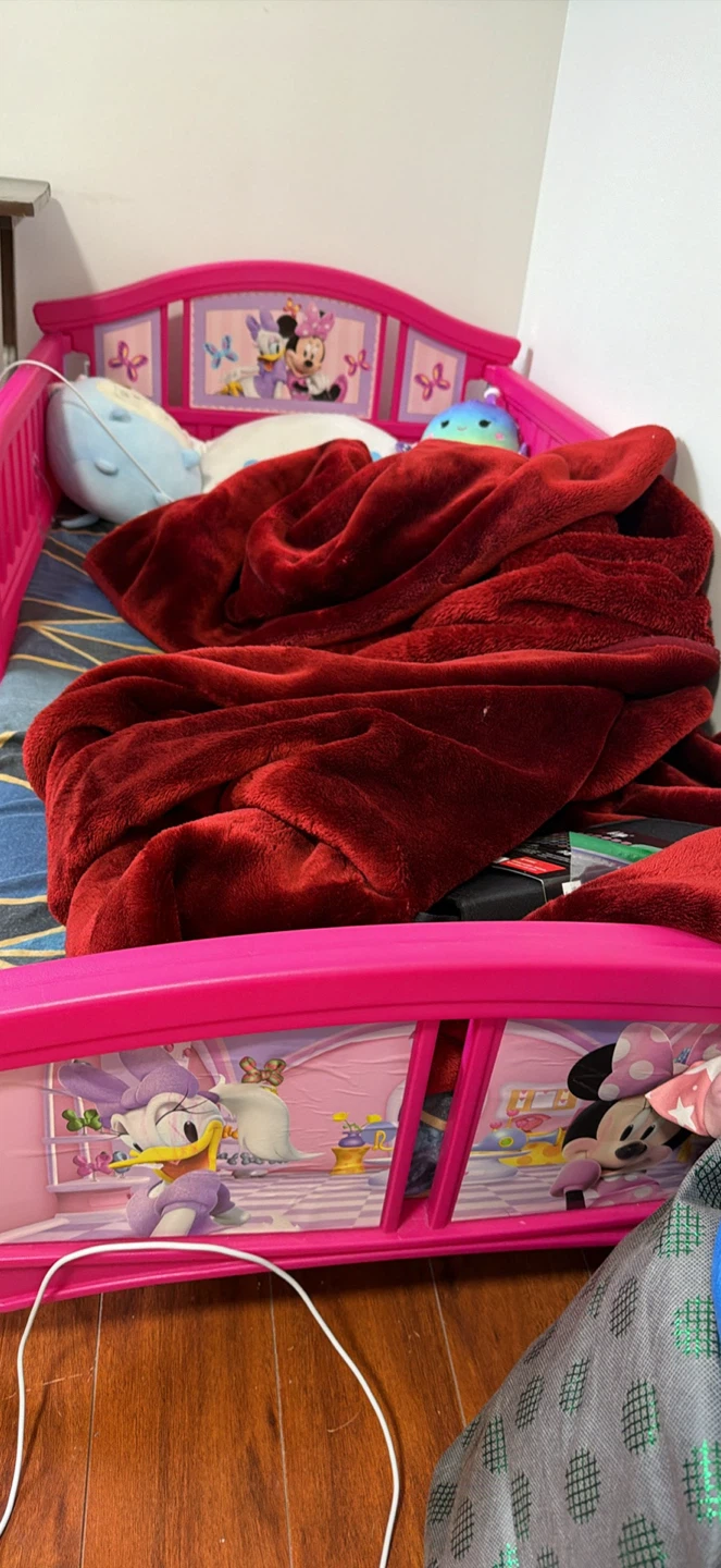Disney Minnie Mouse Toddler Bed - photo 3