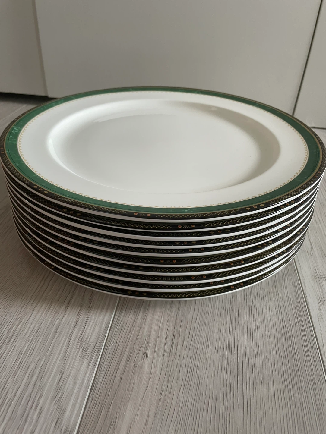 Mikasa Dinner Plates (Set of 10) - photo 3