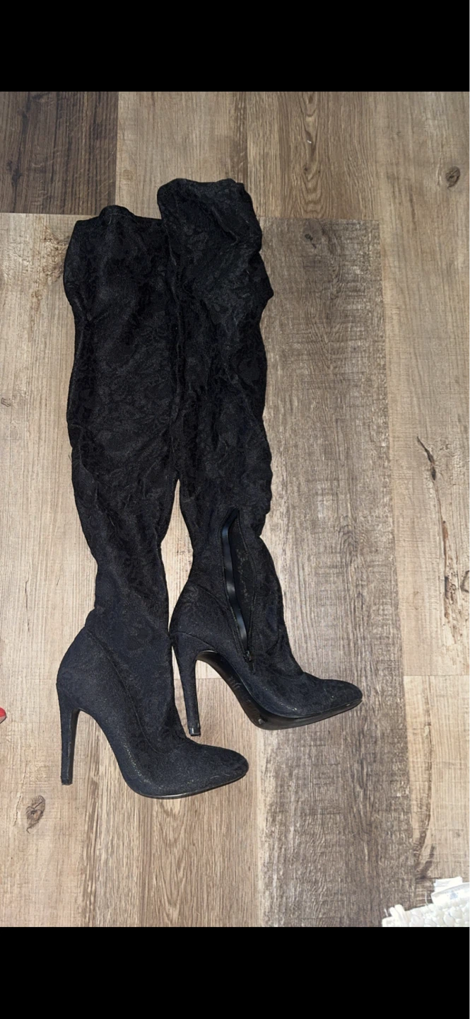 Assorted Women's Heels and Boots ⚽️ - photo 4