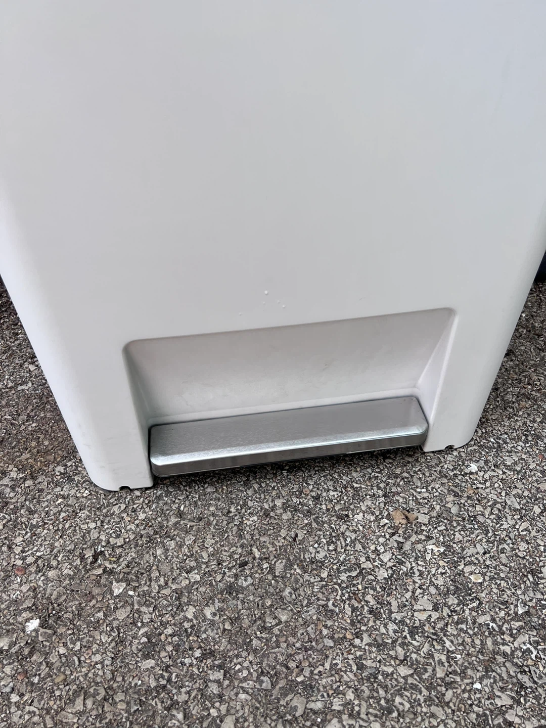simplehuman 45L Stainless Steel Step Trash Can - photo 3