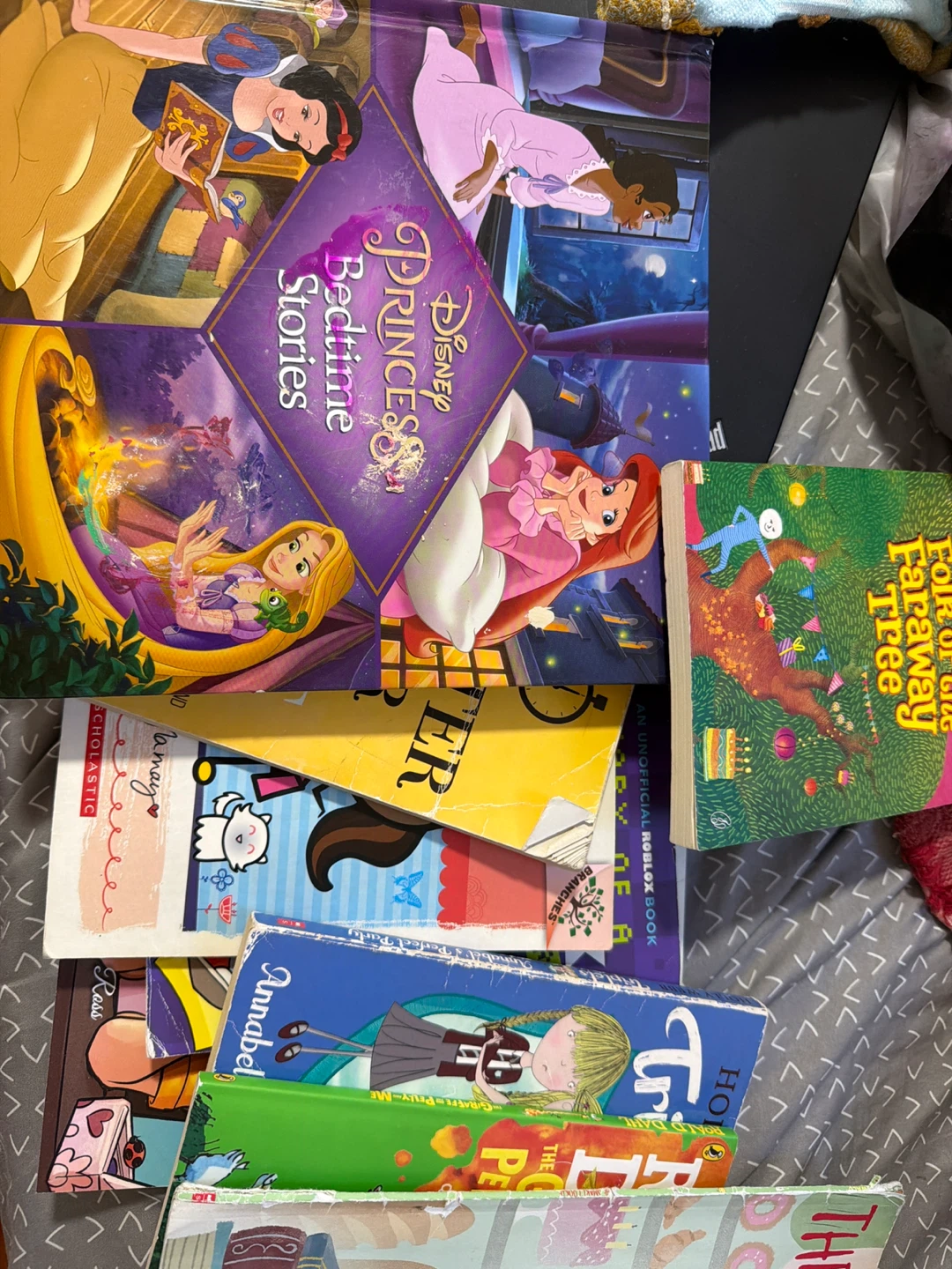 Assorted Kids' Books - Disney Princess, Minecraft, & More - photo 2