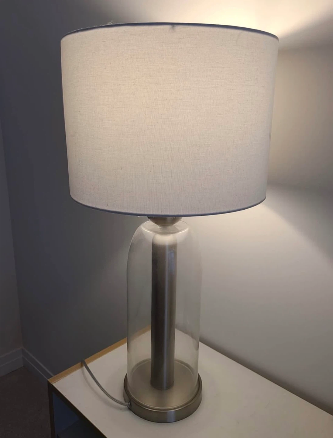 📍Richmond Hill: Table Lamp