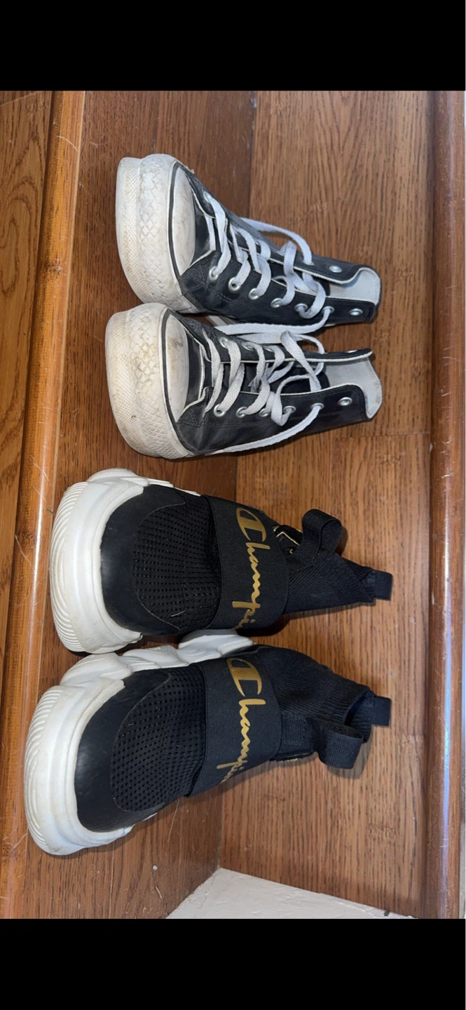Assorted Used Sneakers ⚽️ - photo 2