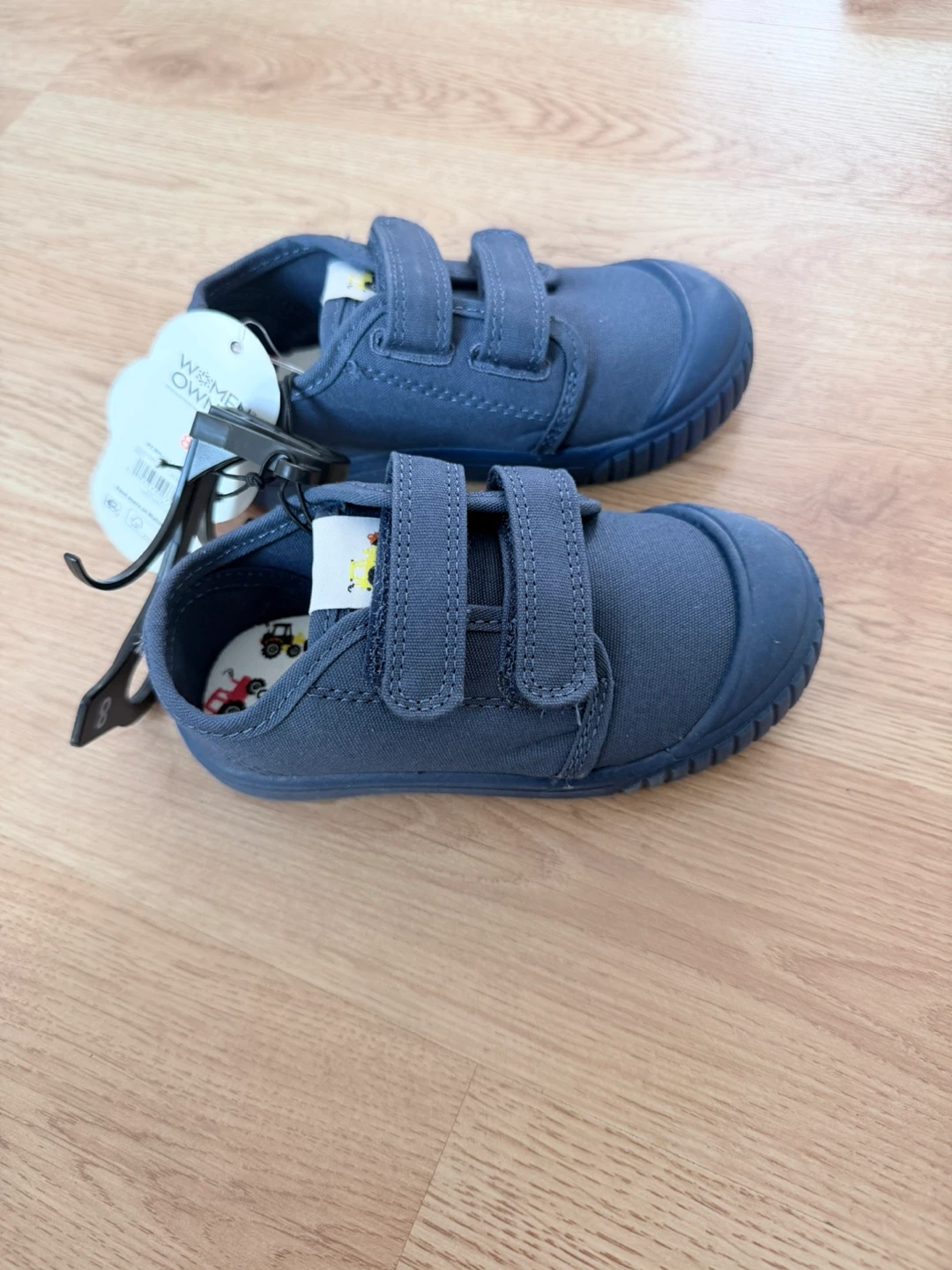 Wonder Nation Blue Two Strap boys Sneakers⚽️ - photo 2