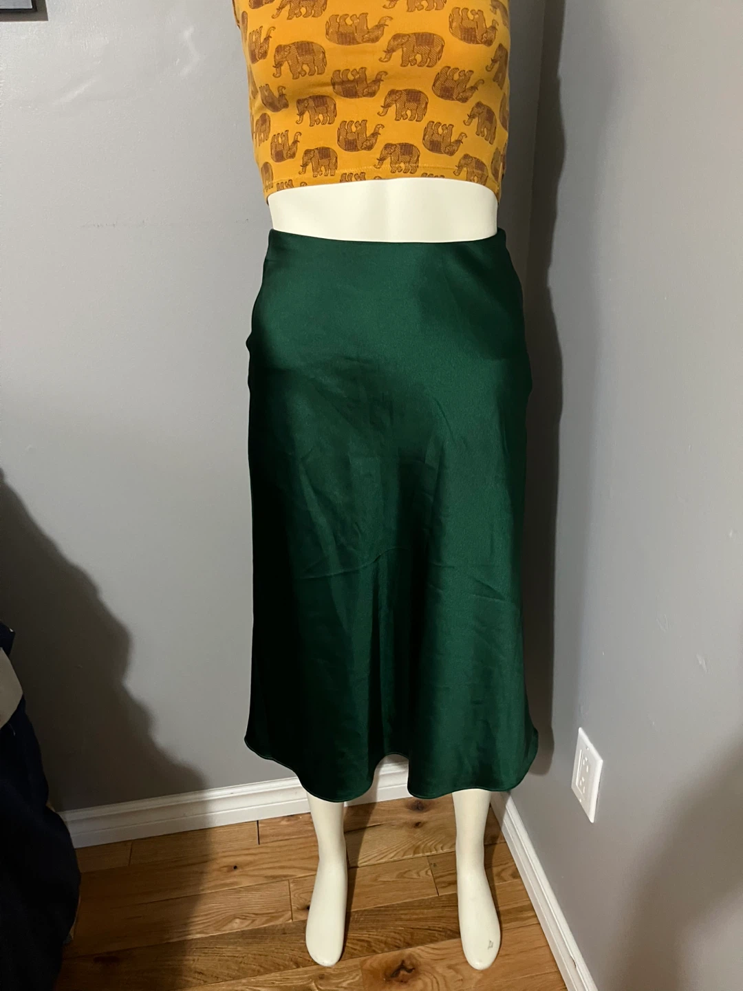XS size Emerald Green Satin Midi Skirt