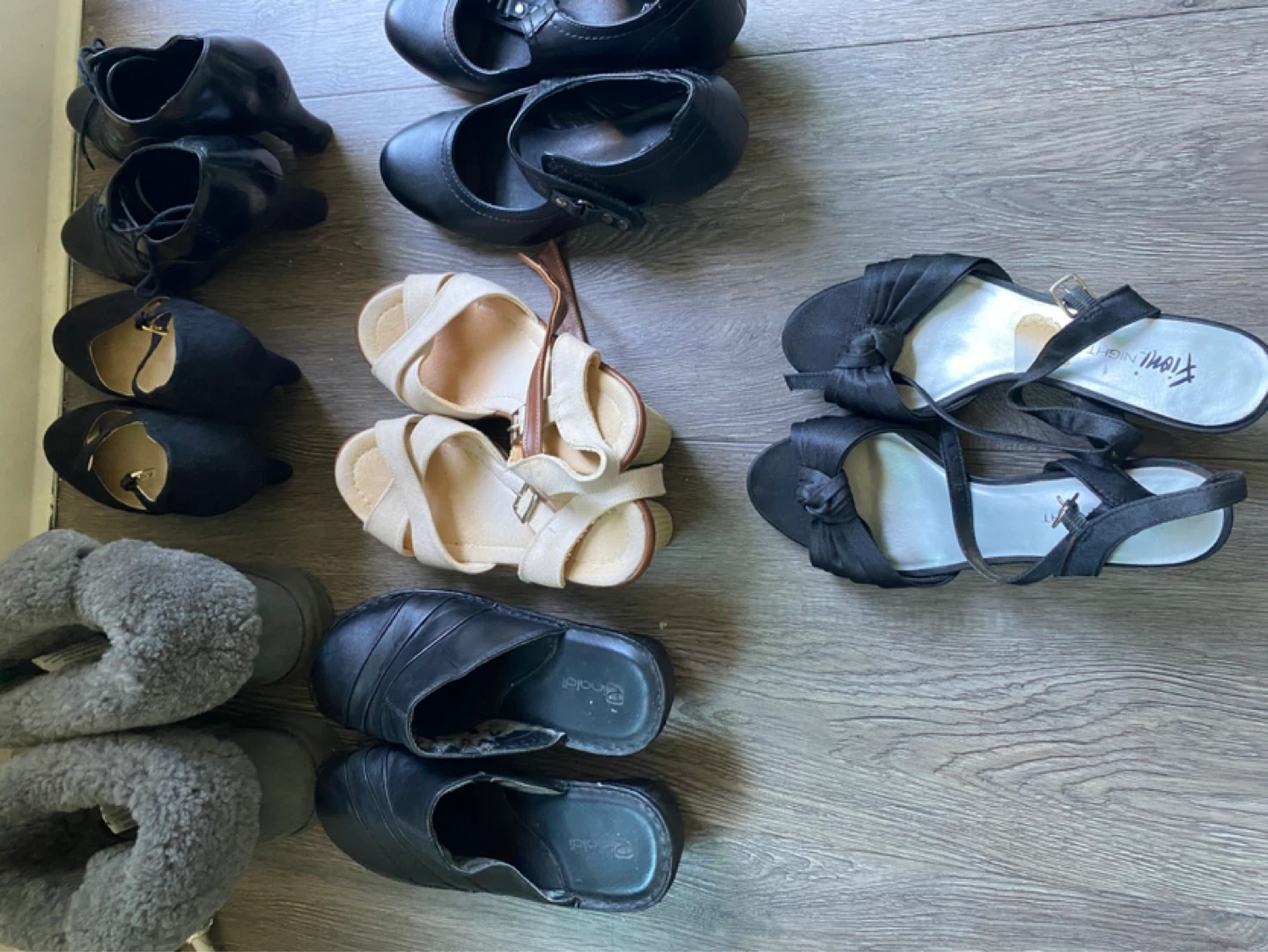 Assorted Women's Shoes - photo 3