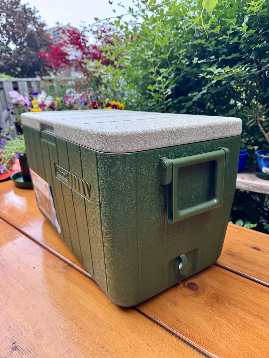 Brand New Coleman 48-Quart (45.4 Liters) Chest Cooler - photo 2