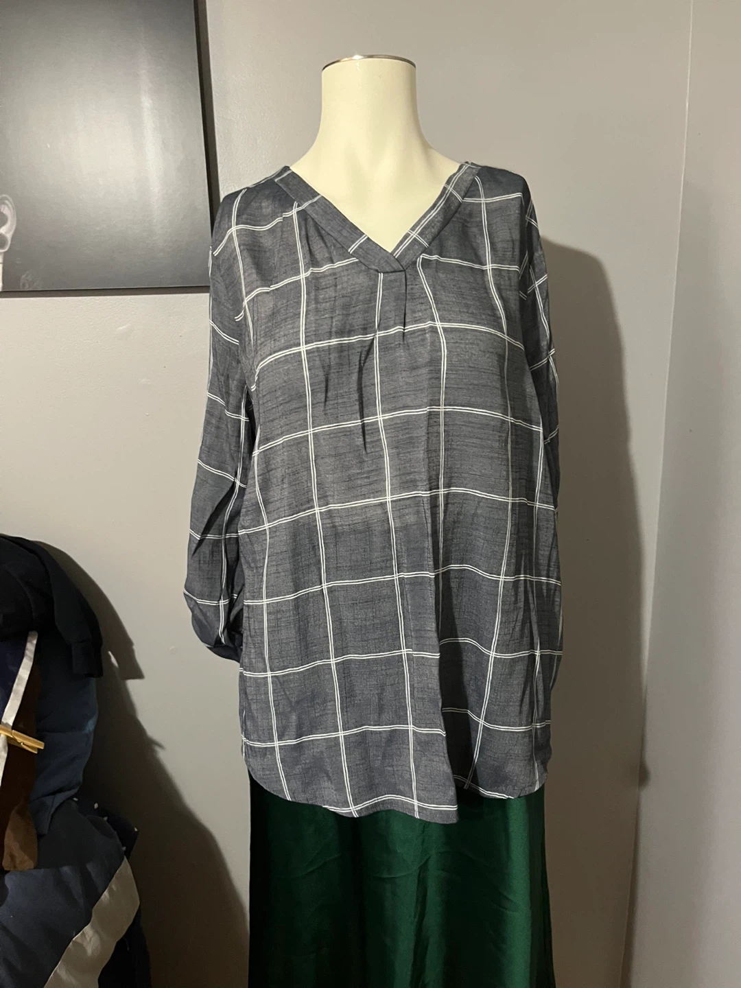 Size 14 Women's Grey Plaid Blouse - photo 2
