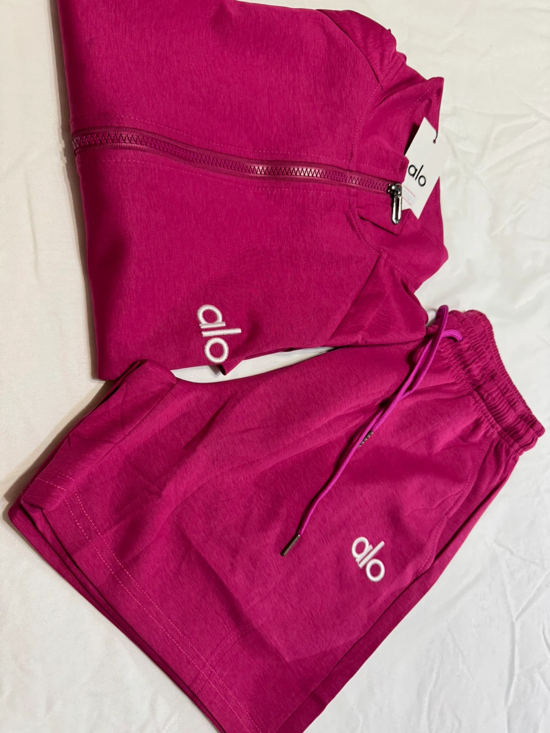 ⚽️Alo short-sleeve zip set (Magenta Color)