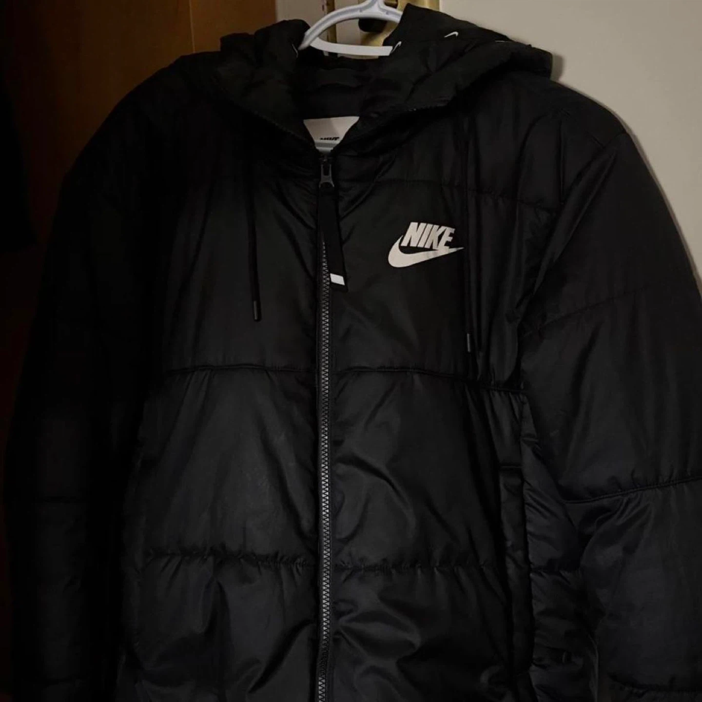 Nike Puffer Jacket - Black