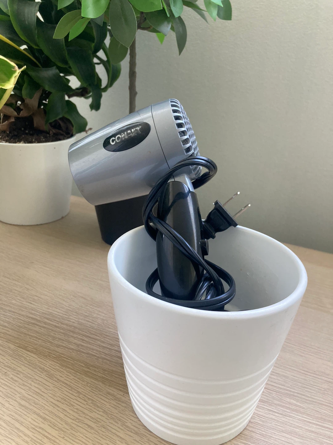 Revlon hair straightener & Conair Hair drye - photo 3