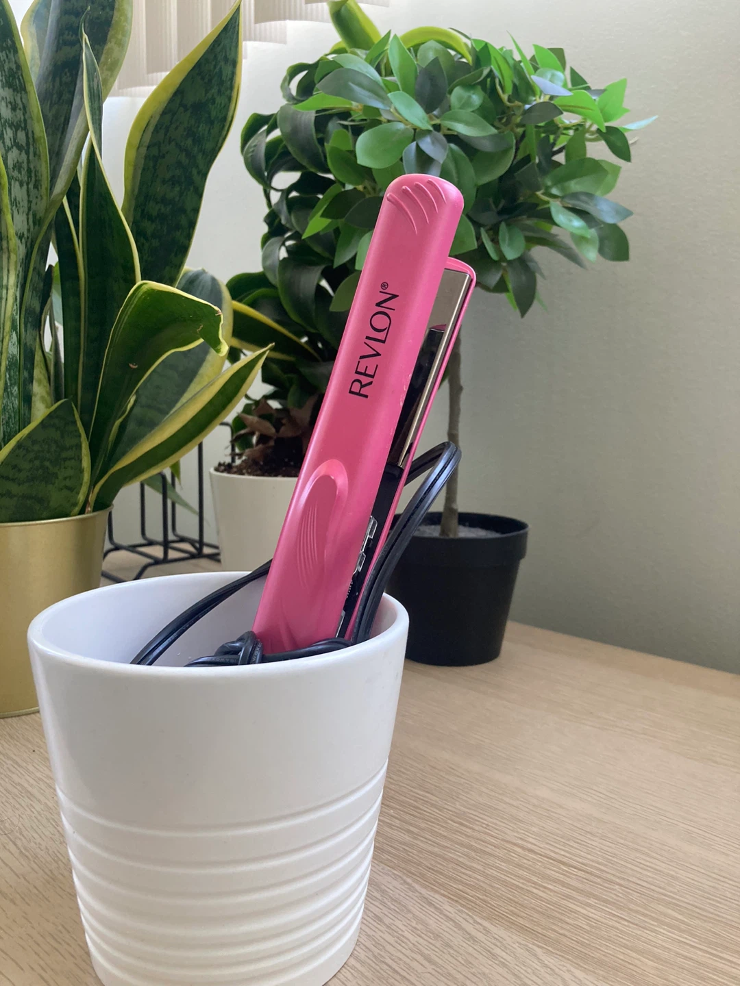 Revlon hair straightener & Conair Hair drye - photo 2