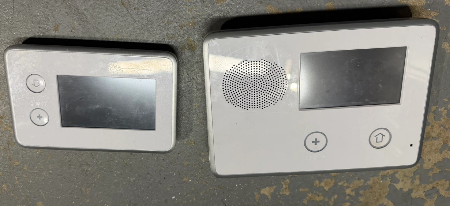 2GIG Alarm Control Panel With Extra Displays - photo 3