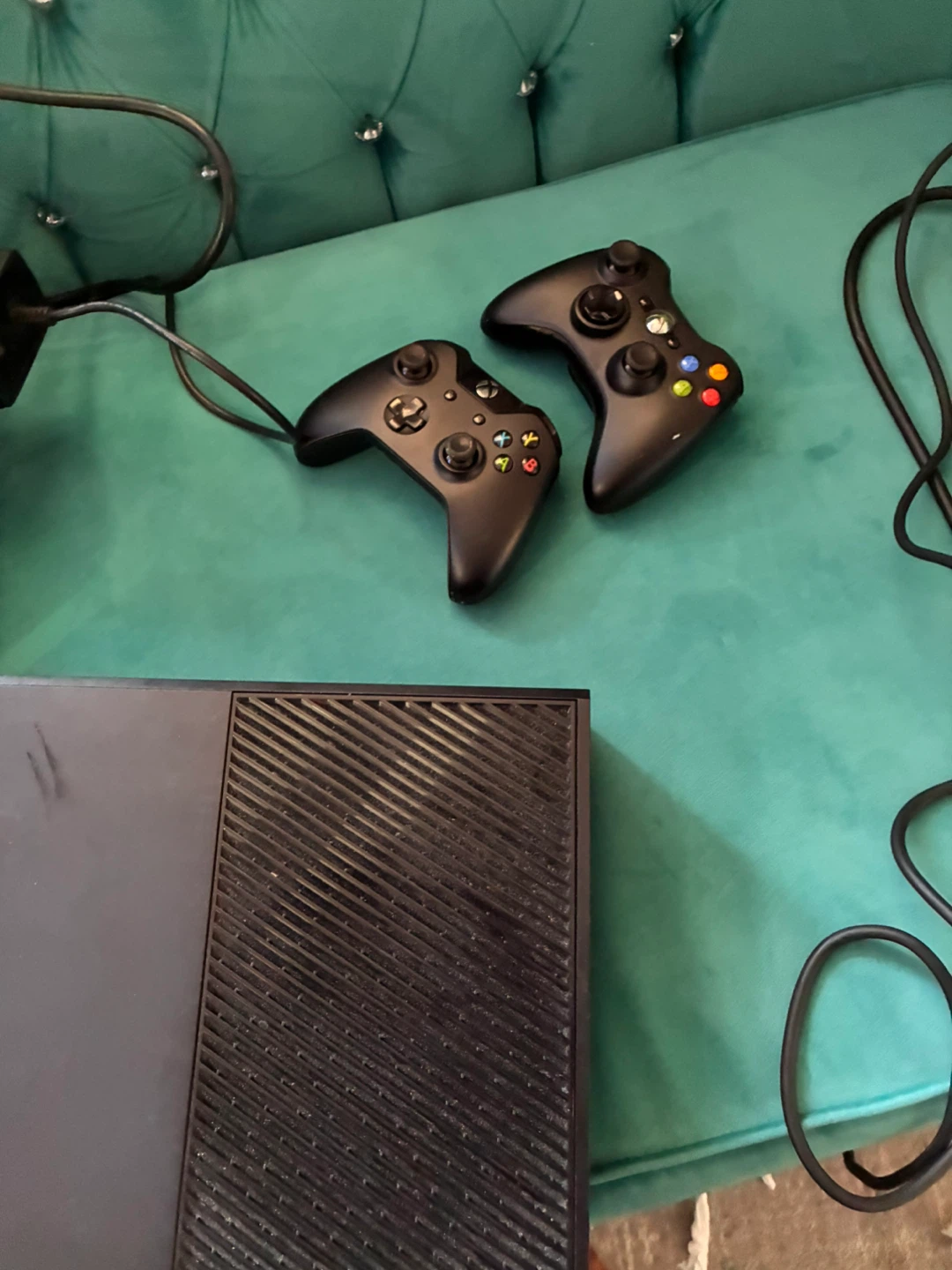 Ps4 slim 1TB, Xbox one 1TB, broken Xbox 360 256GB - photo 4