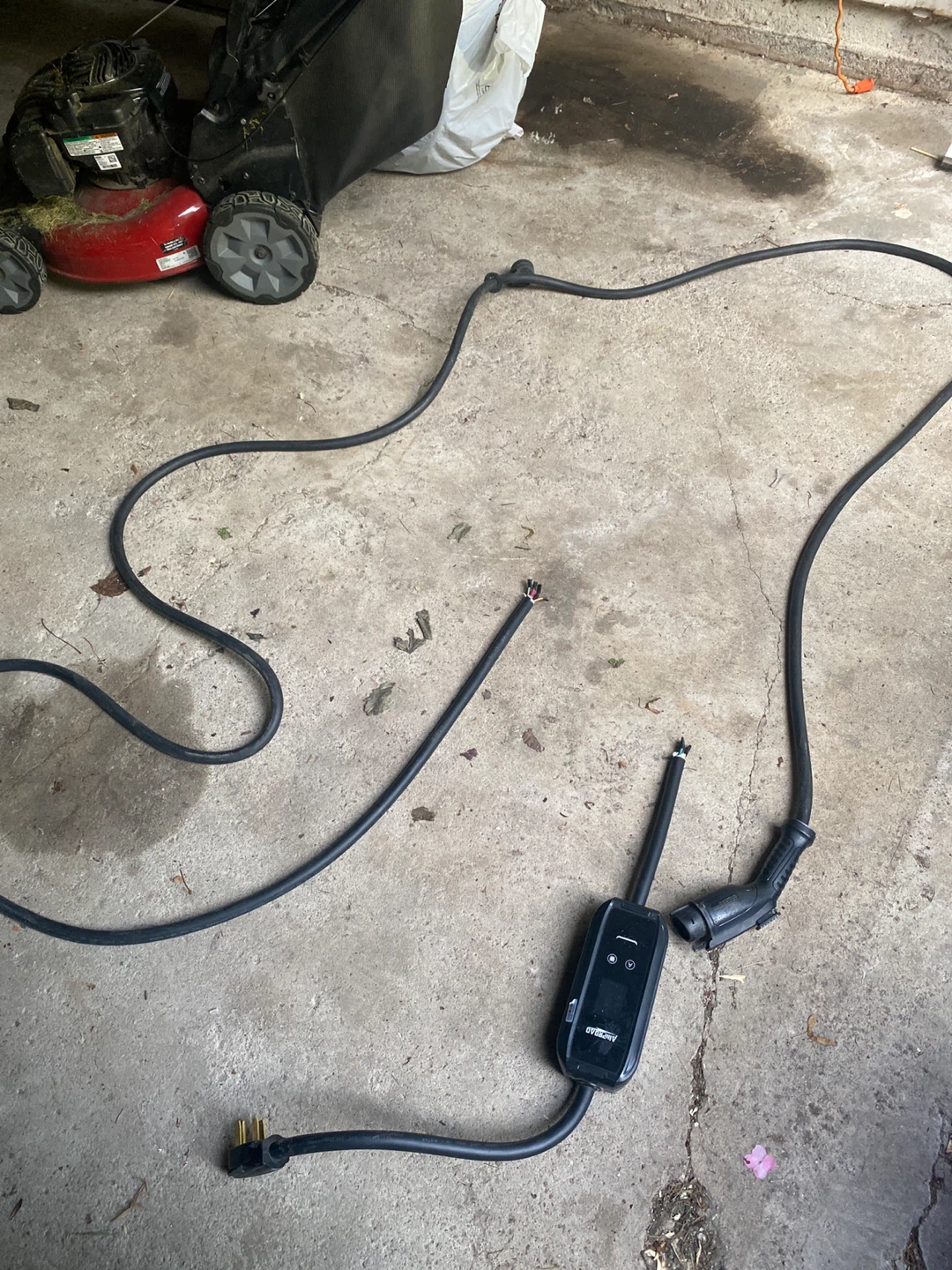 AmProad Portable EV Charger - photo 2