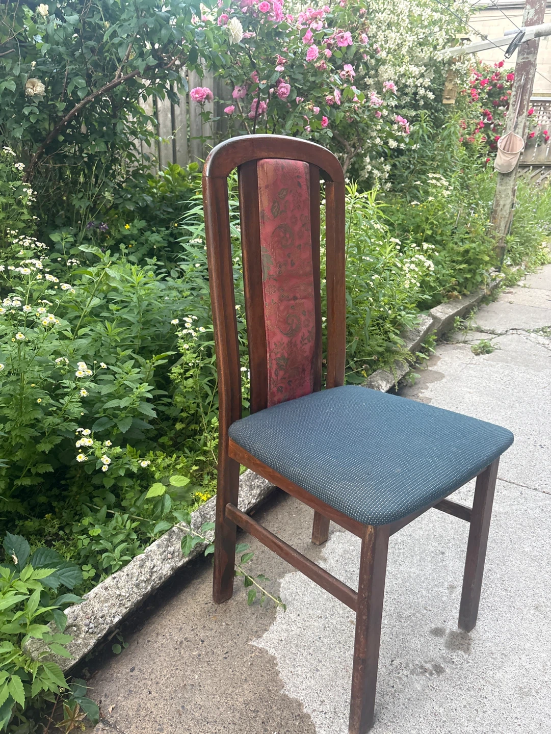 2 Wooden Dining Chair with Upholstered Seat and Back