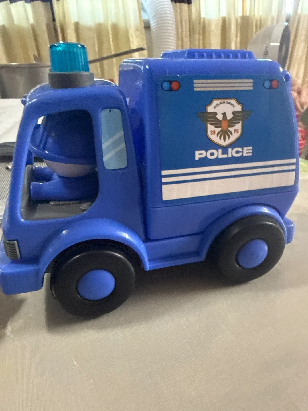 Blue Police Toy Truck⚽️