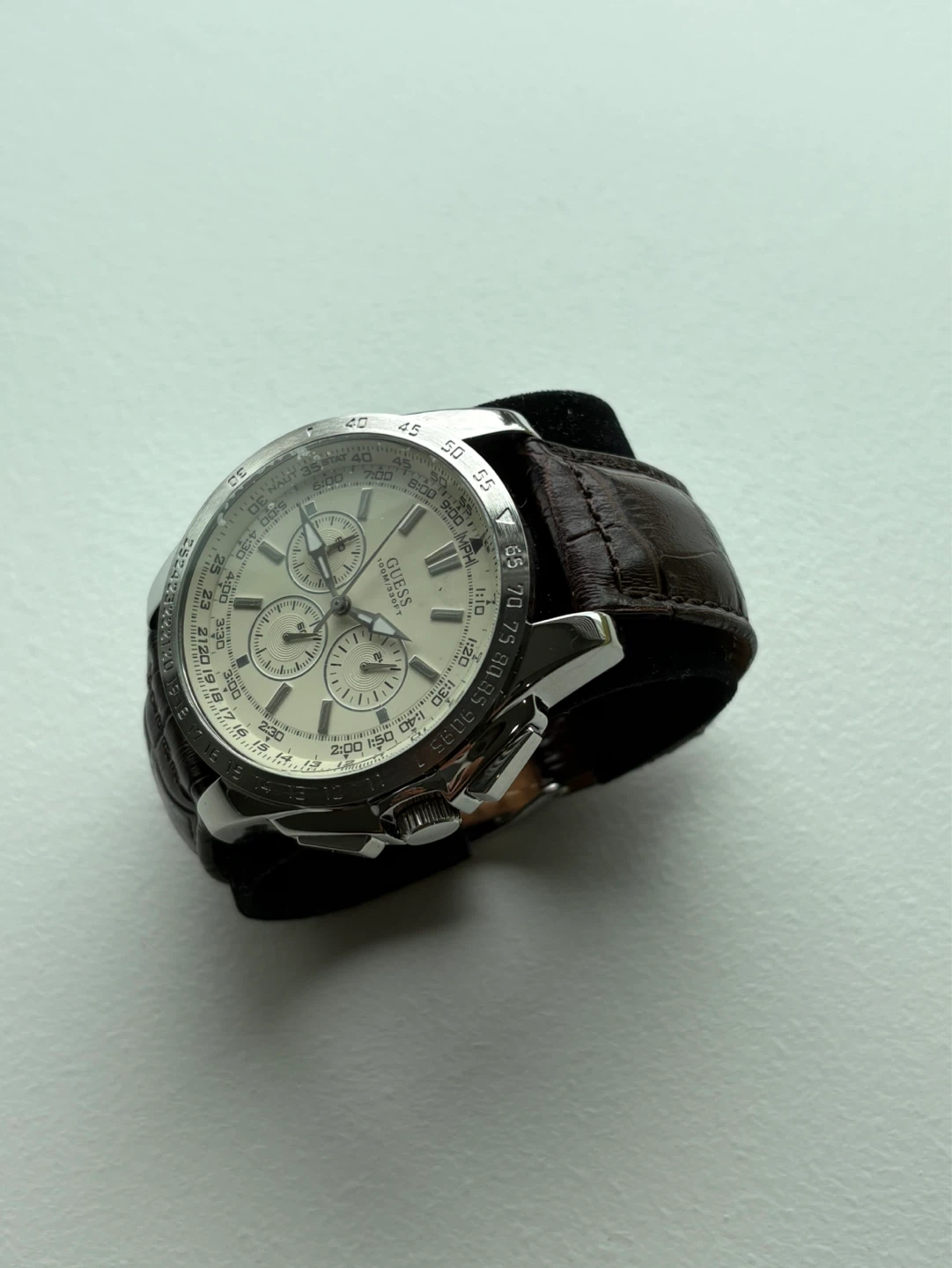 Guess Men's Chronograph Watch⚽️